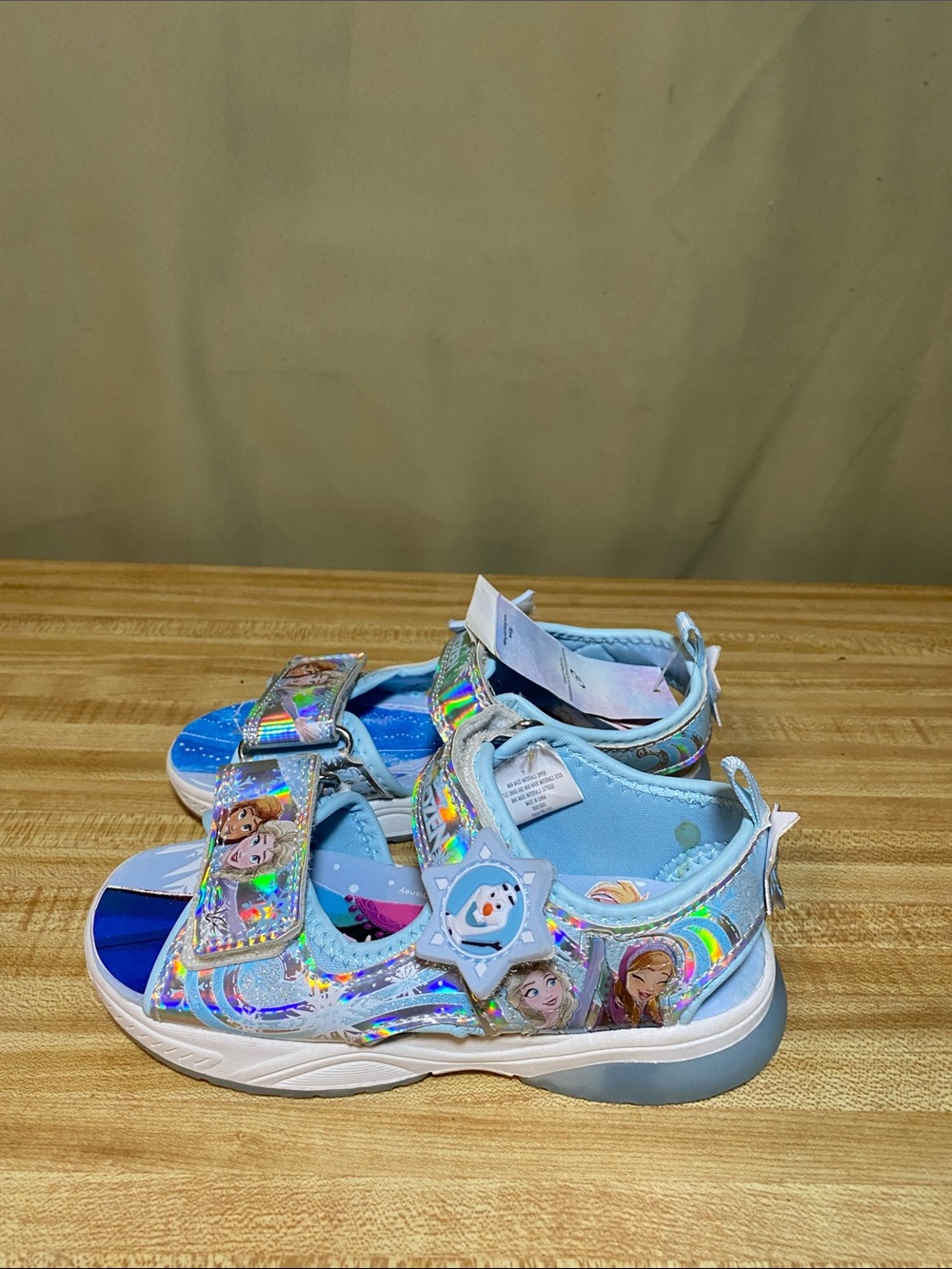Disney Frozen 2 Anna & Elsa Light Up Silver Blue Girls Toddler Sandals SZ 11 NWT